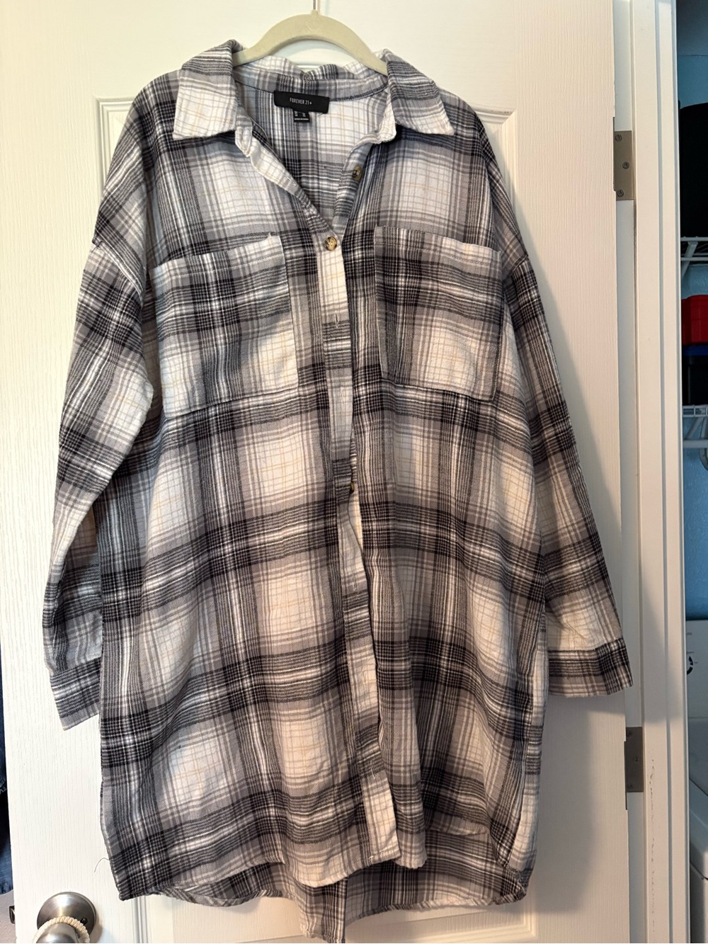 Forever 21 Gray & Black Plaid Button-Up Shirt